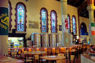 Illustration for article titled Beautiful Churches That Have Been Converted into Secular Buildings